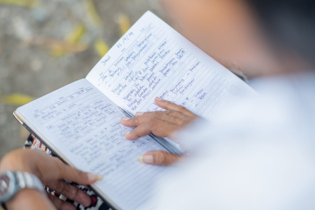 Yerni Hariance: A Lifelong Journey of Learning and Supporting Women - INKLUSI