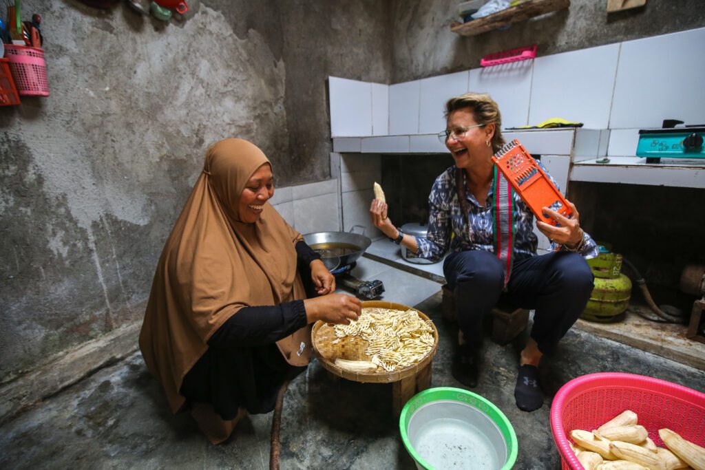 Media Nasional dan Lokal Melihat Praktik Pembangunan Inklusif di Lombok Timur - INKLUSI