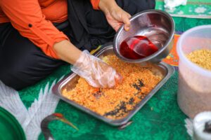 Terasi Lajut, Usaha Bersama yang Menguatkan Perempuan Purna Pekerja Migran - INKLUSI